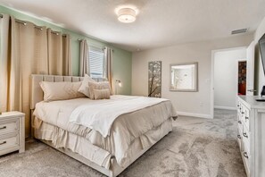 House, Multiple Beds (4507 NL Stunning 6BR, Private Pool & ) | 6 bedrooms - 4507 NL Stunning 6br, Private Pool & Spa (Kissimmee)