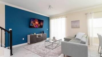 Condo, Multiple Beds (1180 CD - Magical 5BR Townhome with P) | Living area