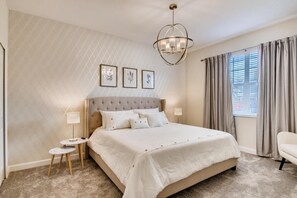 Room - 1552 MC - Vibrant Villa: Pools & Magic 6bds (Davenport)