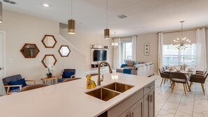 Appartement, Meerdere bedden (8985 CC - 5 Bedrooms Townhome Retreat) | Interieur