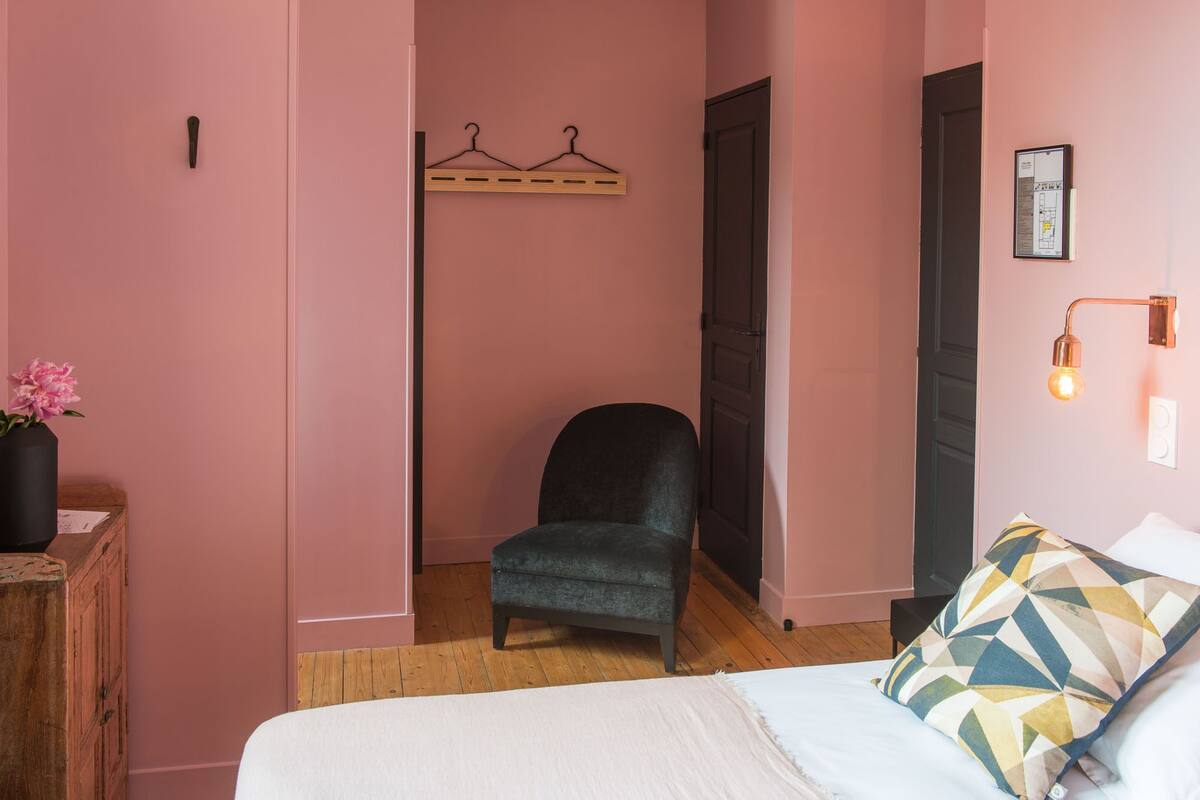 Deluxe-Doppelzimmer | Hochwertige Bettwaren, Select-Comfort-Betten, individuell dekoriert