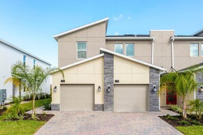 Condo, varias camas (1169 CD - Game Room Condo: Pool, Disn) | Exterior