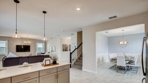 Hus - flere senge (8908 CC - 6BR Luxury Home: Private Po) | Interiør
