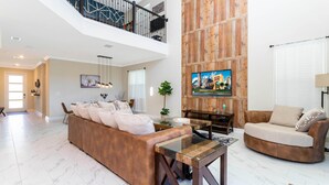 Casa, varias camas (664 WS 5BR Single-Family Luxury: Priv) | Zona de estar