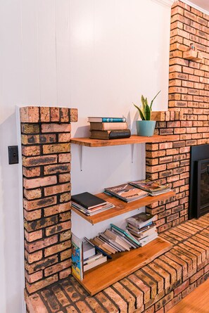 Interior - The Cozy Cottage (Nappanee)