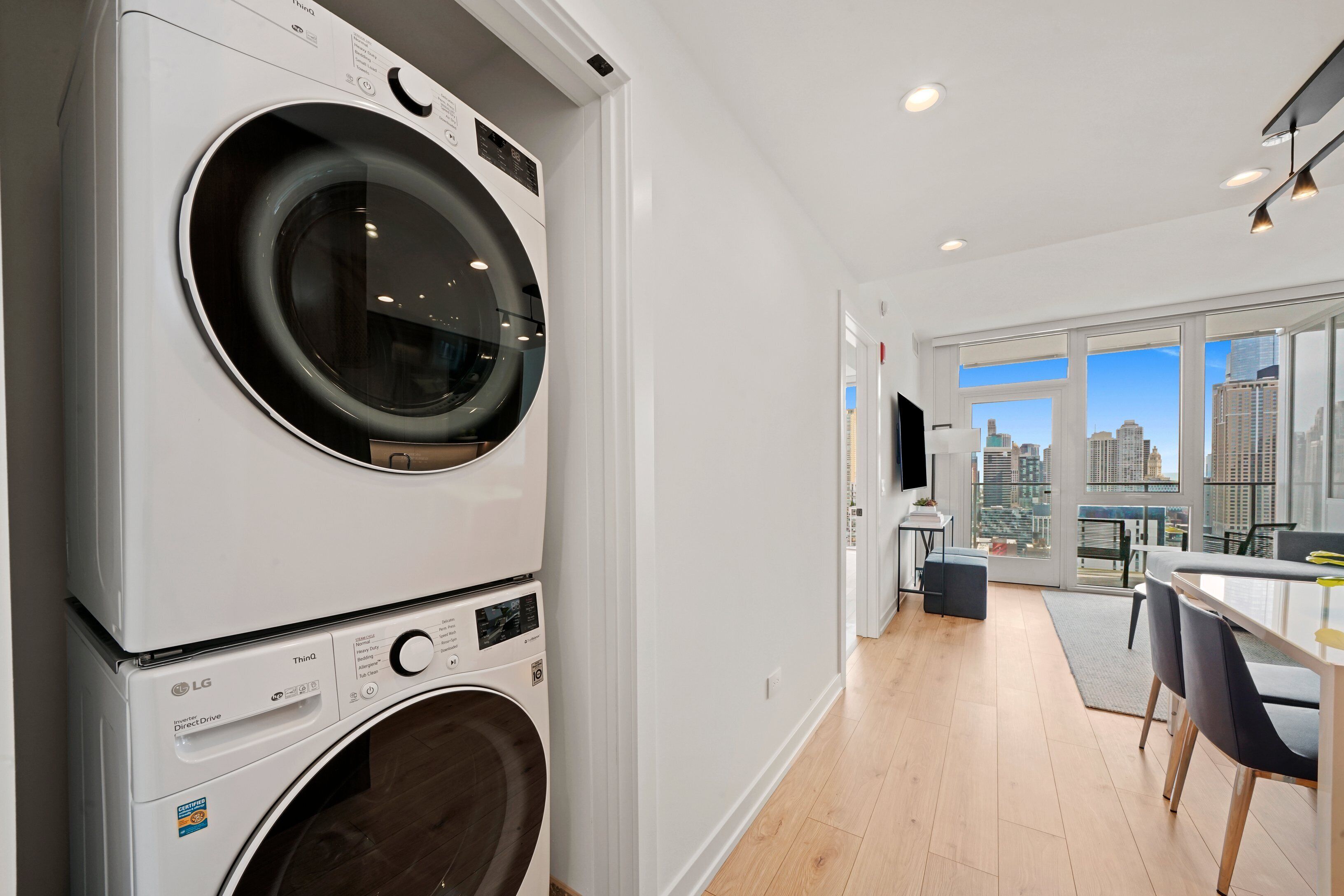 Foto - Level Chicago - River North