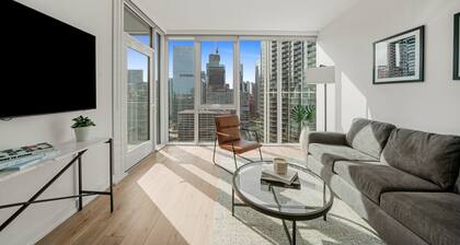 Level Chicago - River North