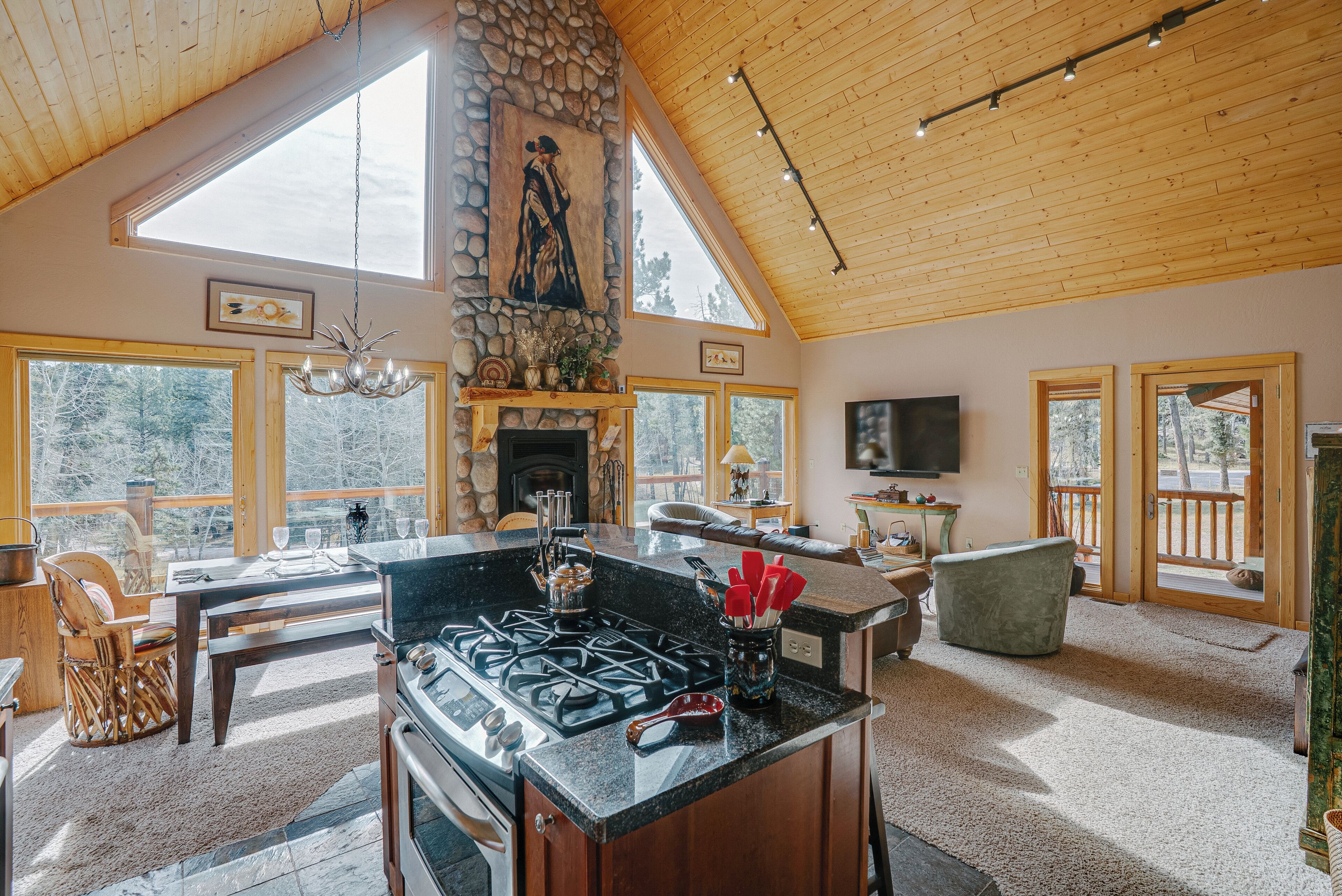 المنشأة من الداخل