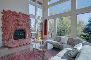 TV, fireplace - Home with Great Views of the Angel Fire Ski Mountain and Valley (Angel Fire)