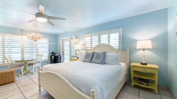 Mango Room | Soundproofing, iron/ironing board, free WiFi, bed sheets