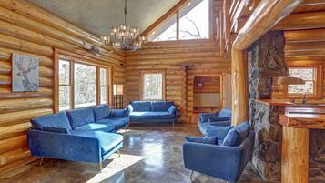 Smart TV, fireplace, table tennis, books