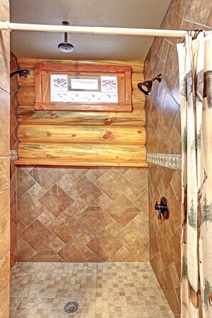 Bathtub, jetted bath, hair dryer, towels