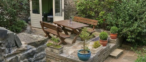 Cottage | Interior