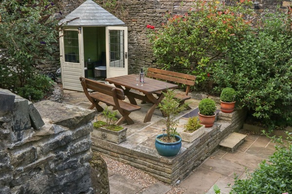 Cottage | Interior