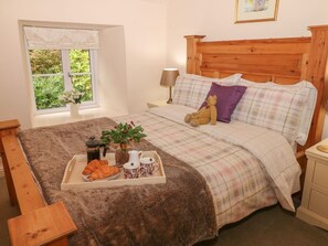 Cottage | 3 bedrooms, individually decorated, individually furnished, free WiFi