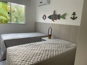4 habitaciones, tabla de planchar con plancha y wifi gratis 