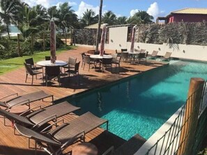 Piscine extérieure