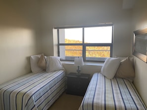 2 habitaciones, wifi gratis y ropa de cama