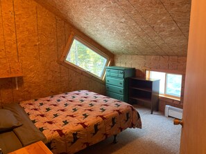 5 bedrooms, free WiFi, bed sheets