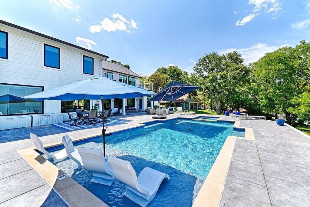 Top 10 VRBO Vacation Rentals Near Eagle Mountain Lake, Texas Updated