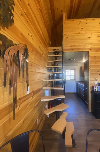 Centrally Located near everything the Black Hills has to offer! Open year round!