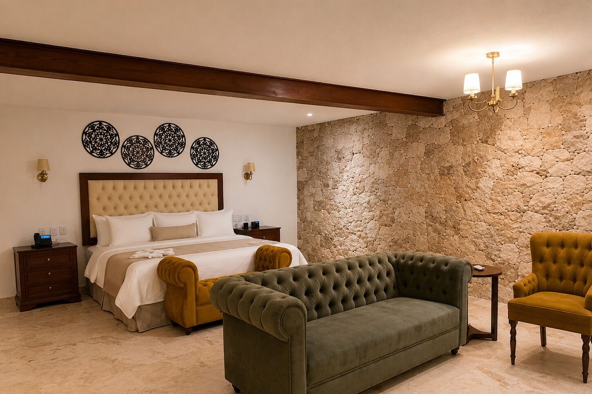 Suite junior, 1 cama de matrimonio grande | Caja fuerte, escritorio, tabla de planchar con plancha y wifi gratis