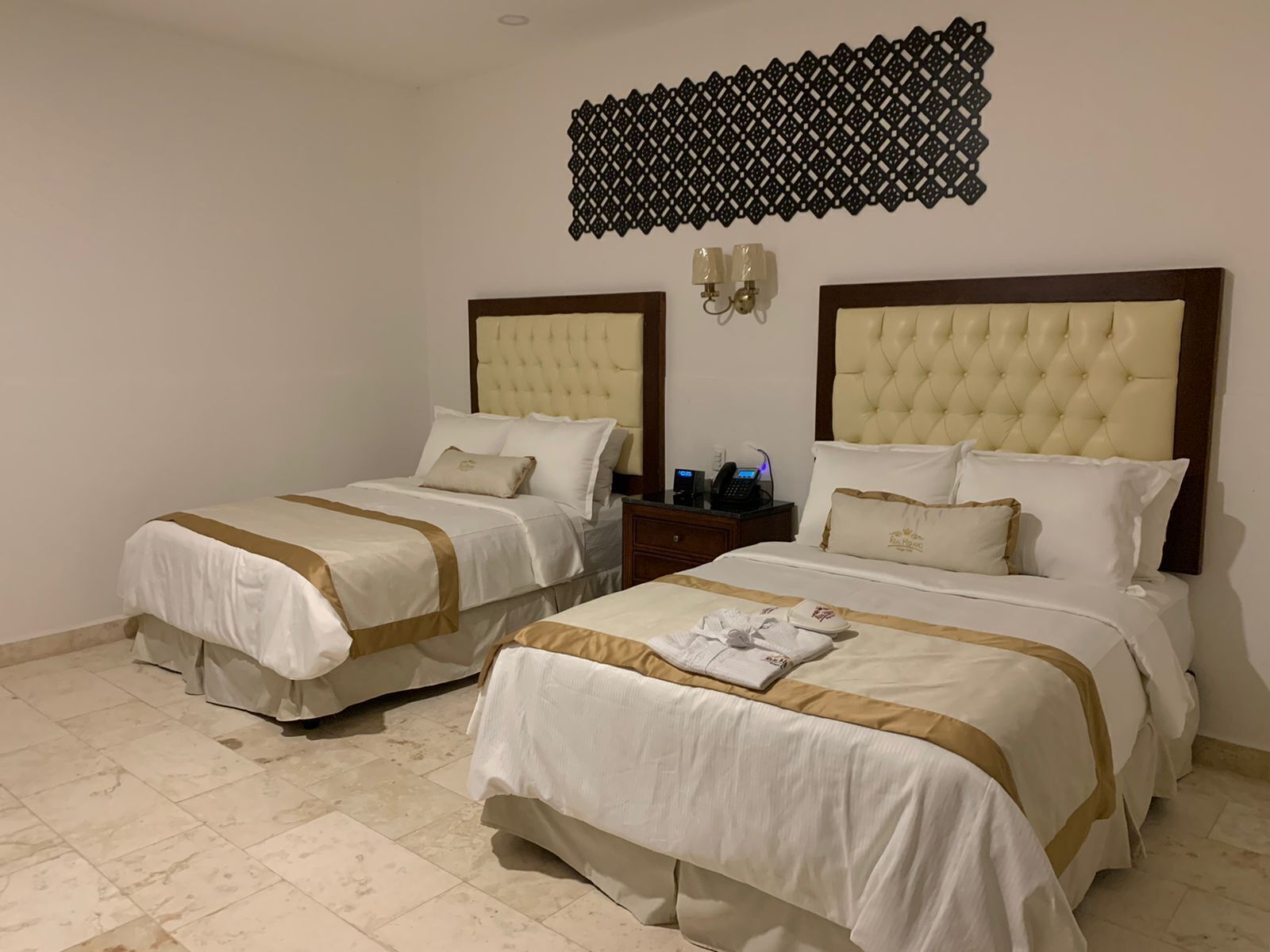 In-room safe, desk, iron/ironing board, free WiFi