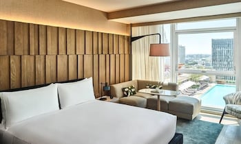 Premium View King Accessible Roll In Shower | City view at Conrad Los Angeles