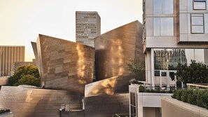 Exterior - Conrad Los Angeles (Los Angeles)
