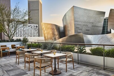 コンラッド ロサンゼルス