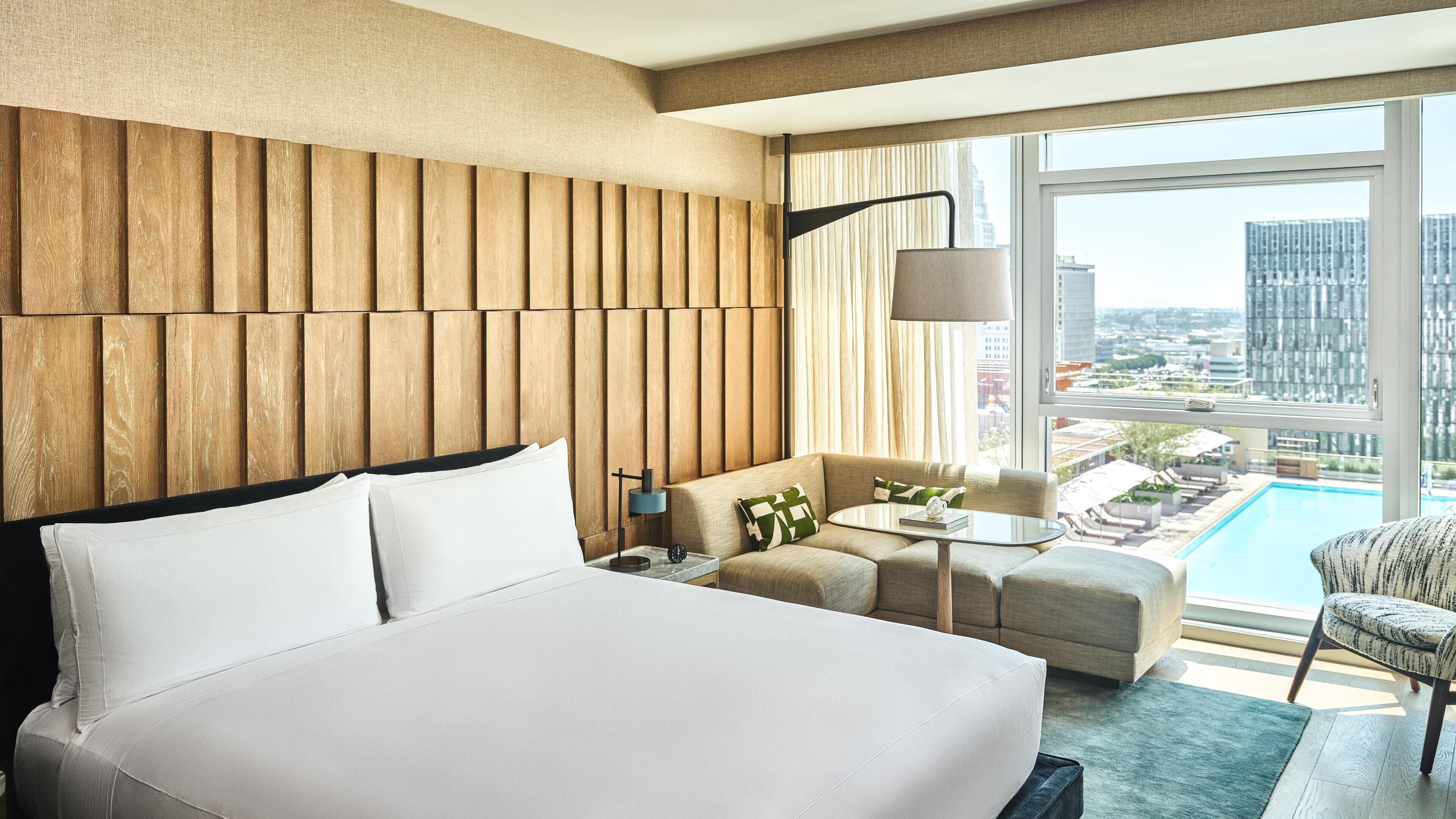 Premium King Accessible Hearing | Living area | 55-inch LCD TV with satellite channels, TV, Netflix