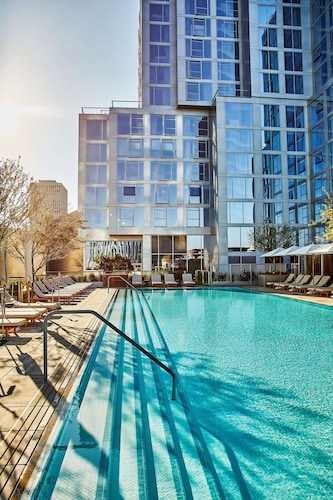 コンラッド ロサンゼルス