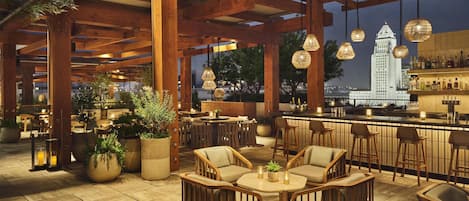 3 間酒吧/酒廊、雞尾酒酒吧