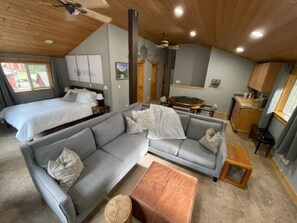 3 habitaciones, camas con efecto memoria y escritorio