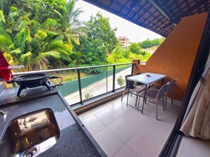 Family Apartment | Outdoor dining - Eco Resort Praia dos Carneiros (Tamandaré)