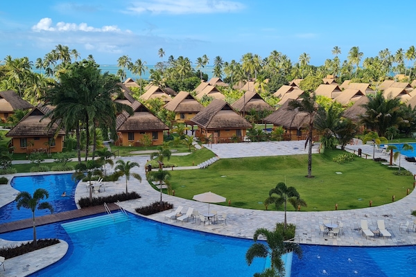 Una playa cerca, arena blanca