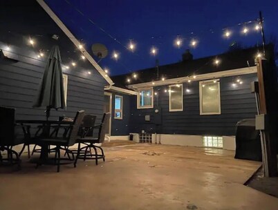 3bdr home, super-clean, cozy backyard, by Westends