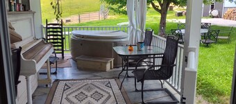 The Bunkhouse @Dragonfly Ranch is made to make you feel like home away from home