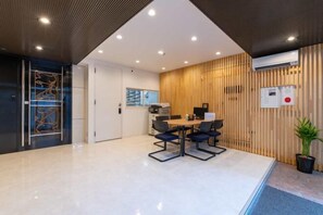 Dining - Futaba Hotel (Tokyo)