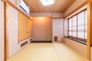 Room - Futaba Hotel (Tokyo)