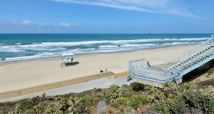 Steps to the Ocean+Village Beach Home w Hot Tub 🏖