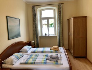 2 chambres, Wi-Fi gratuit, draps fournis