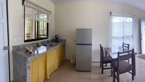 Apartment, 2 Bedrooms | Living area