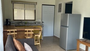 Apartment, 2 Bedrooms | Living area