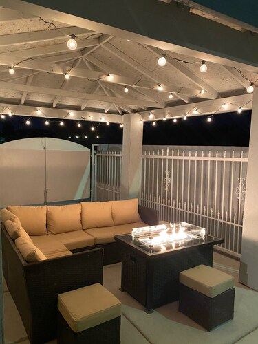1Bedroom guest suite NO CLEANING FEE w/free parking & WiFi for up to 4 guests