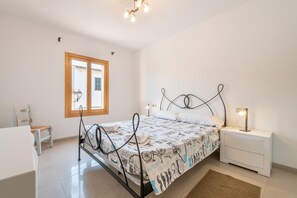 4 Schlafzimmer, kostenloses WLAN, Bettwäsche