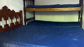 3 quartos, Wi-Fi de cortesia, acesso para cadeiras de rodas