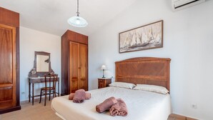 3 bedrooms, in-room safe, iron/ironing board, free WiFi - Finca Sa Punta - Portocolom (Portocolom)