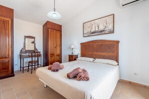 3 Schlafzimmer, Bügeleisen/Bügelbrett, kostenloses WLAN, Bettwäsche