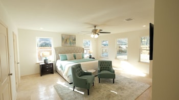 6Bdrm 4Bath 12Beds - Vacation Pool House